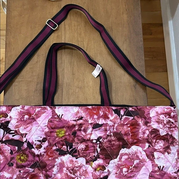 Victoria’s Secret Pink and Black Floral Tote - Picture 12 of 13